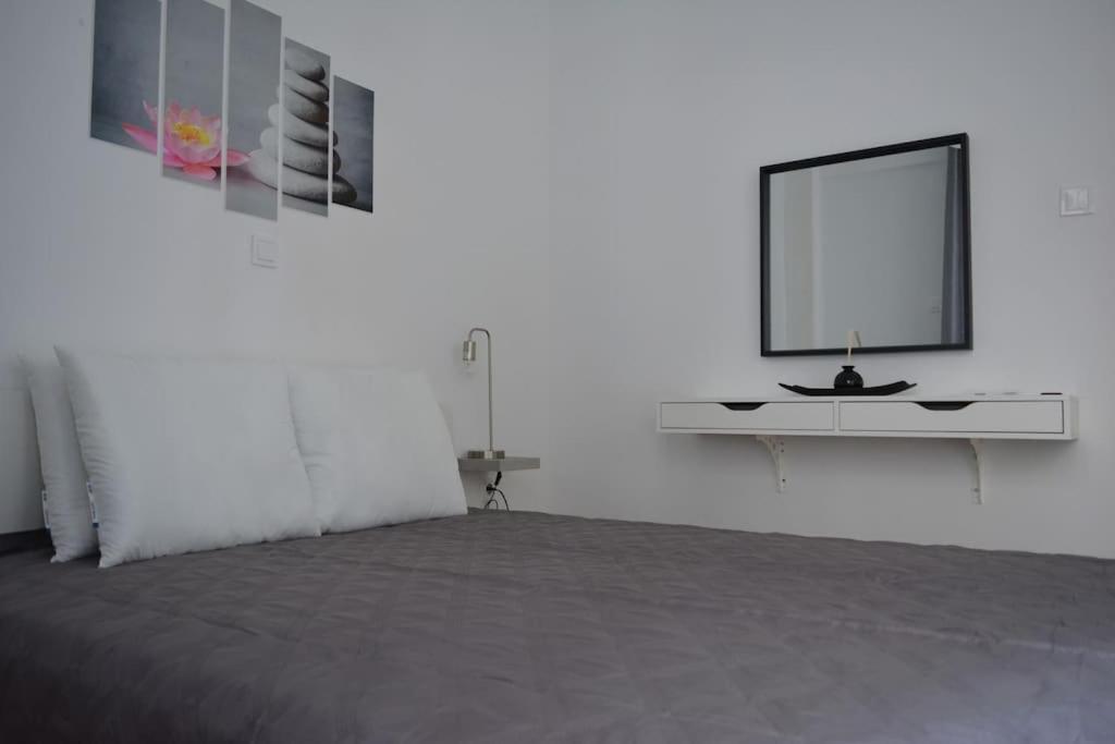 Pagrati Apartment Διαμέρισμα Παγκράτι Athena Bagian luar foto