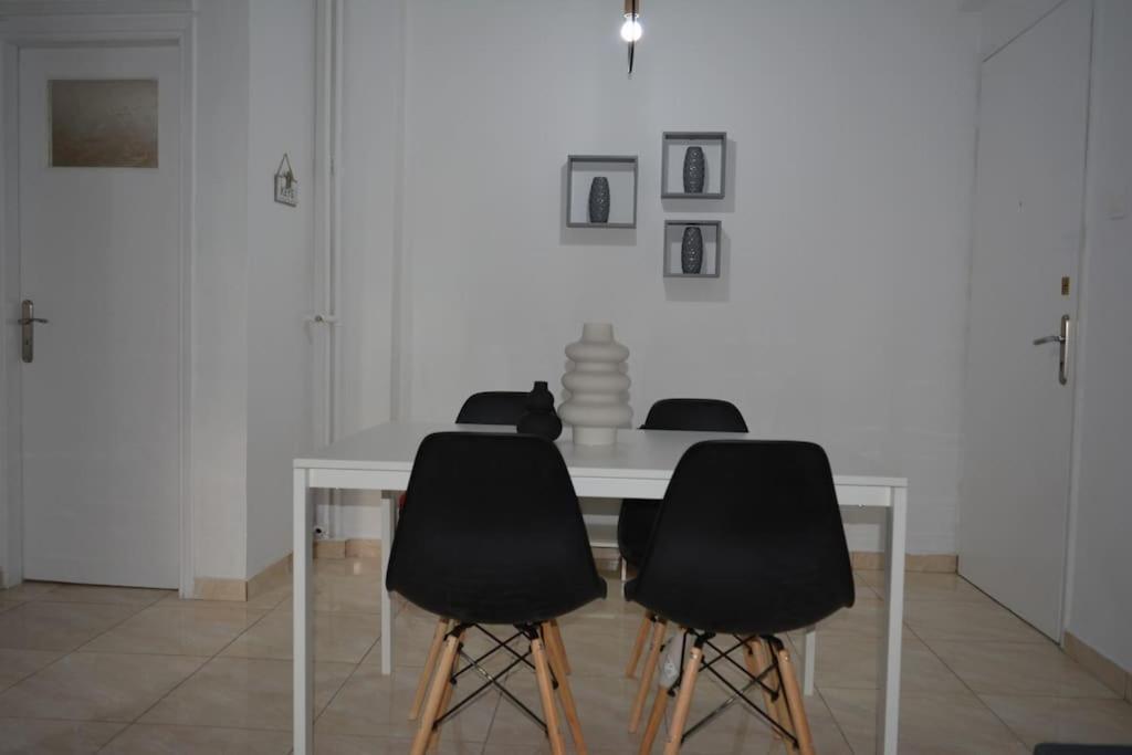 Pagrati Apartment Διαμέρισμα Παγκράτι Athena Bagian luar foto