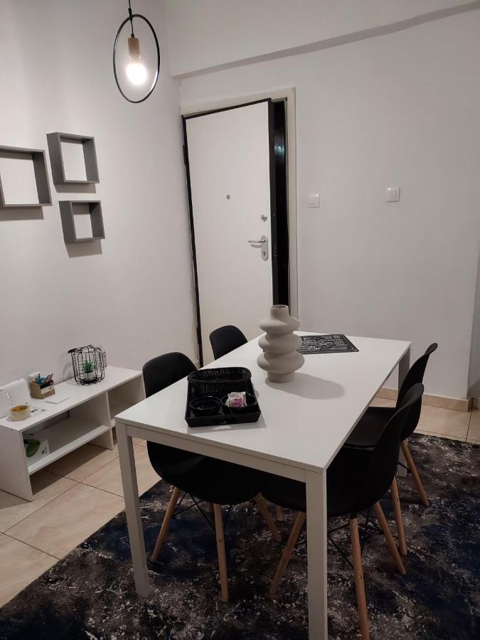 Pagrati Apartment Διαμέρισμα Παγκράτι Athena Bagian luar foto