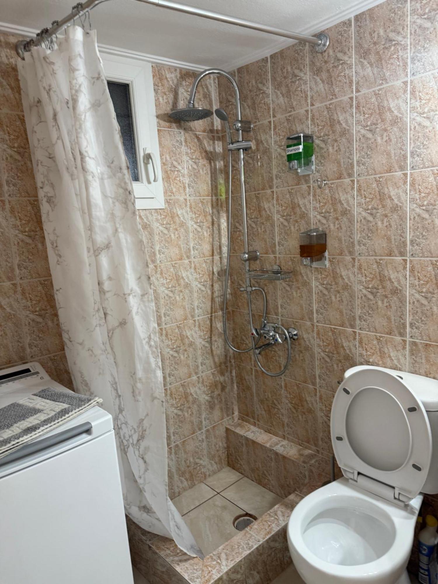 Pagrati Apartment Διαμέρισμα Παγκράτι Athena Bagian luar foto