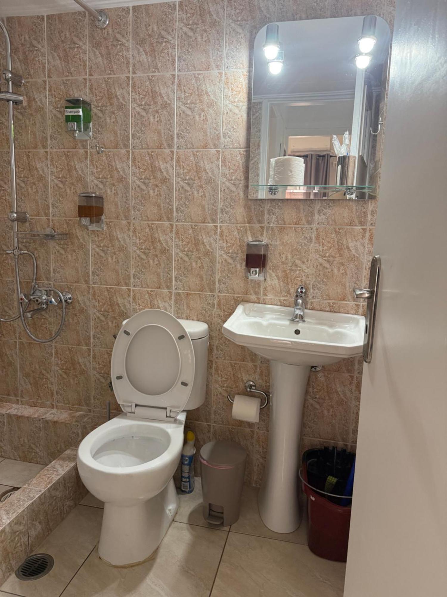 Pagrati Apartment Διαμέρισμα Παγκράτι Athena Bagian luar foto